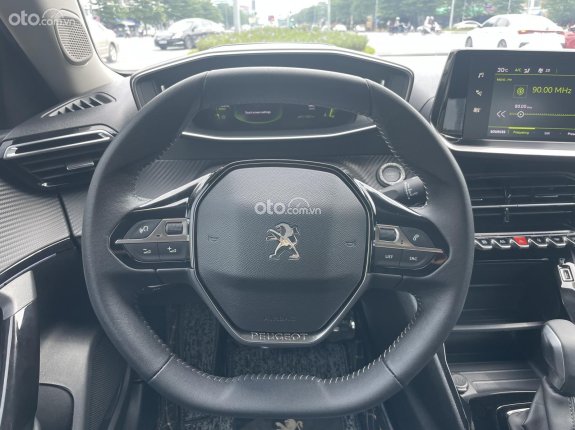 Peugeot 2008 GT Line 2021 - Màu Trắng