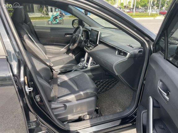 Toyota Corolla Cross 1.8 V  2021 - Màu Đen