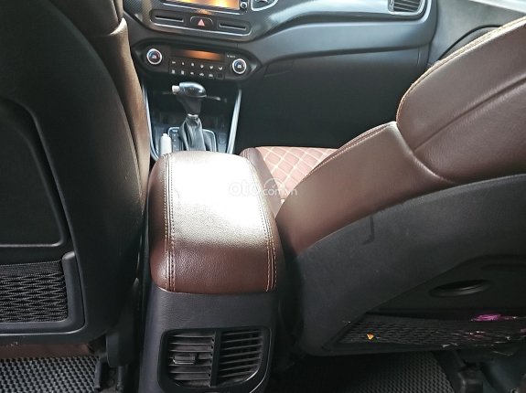 Kia Rondo 2015 - Bán xe kia rondo 7 chỗ zin 90% chính chủ ký giấy Mua Bán