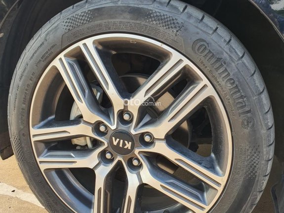 Kia Cerato 2.0 AT Premium 2019 - xe đẹp hỗ trợ sang tên rút hồ sơ toàn quốc