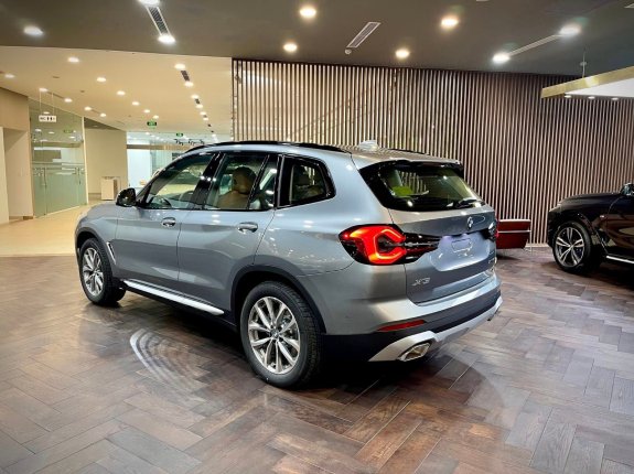 BMW X3 xDrive20i 2023 - Sẵn xe giao ngay kèm nhiều quà tặng hấp dẫn trong tháng - Liên hệ nhận ưu đãi