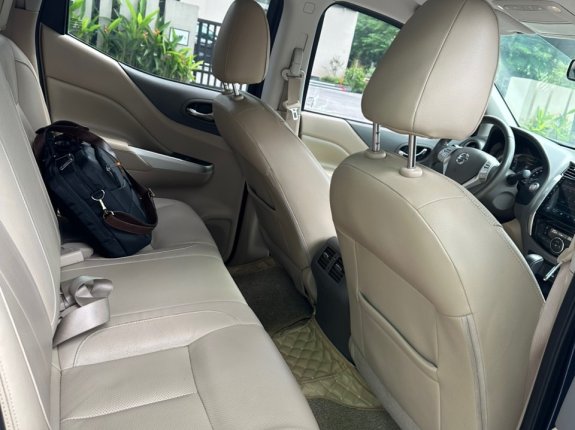 Nissan Navara 2017 - Bản VL 2 cầu cực đẹp hỗ trợ bank 70%