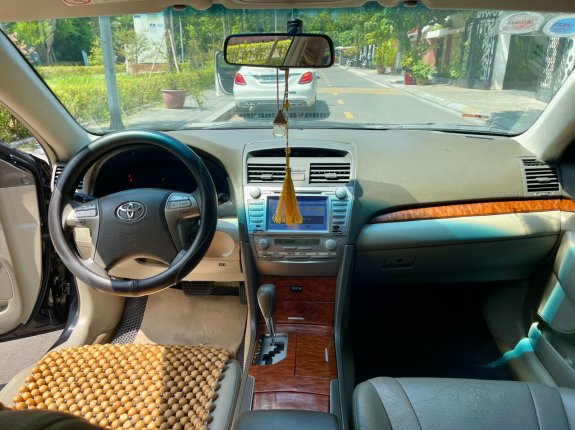 Toyota Camry 2009 - đăng kí lần đầu 2010