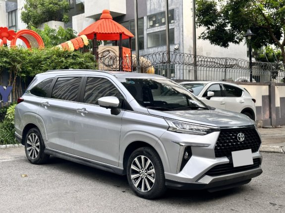 Toyota Veloz Cross 1.5 CVT 2022 - đi rất ít và giữ gìn