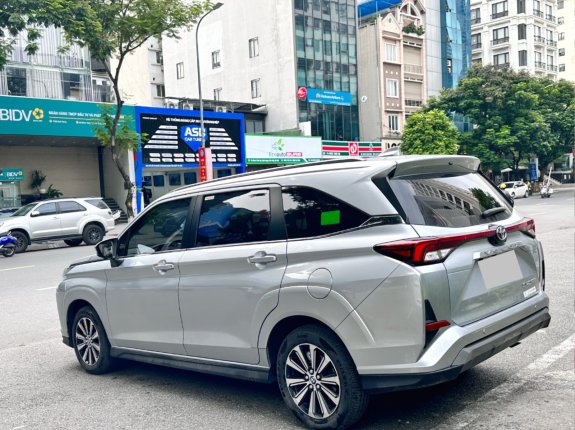 Toyota Veloz Cross 1.5 CVT 2022 - đi rất ít và giữ gìn