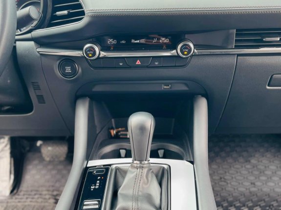 Mazda 3 Sedan 1.5L Luxury 2022 - Biển tỉnh