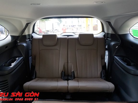 Isuzu mu-X 1.9 B7 4x2 MT 2023 - Xe Mới 100% Vay Ngân Hàng Cao