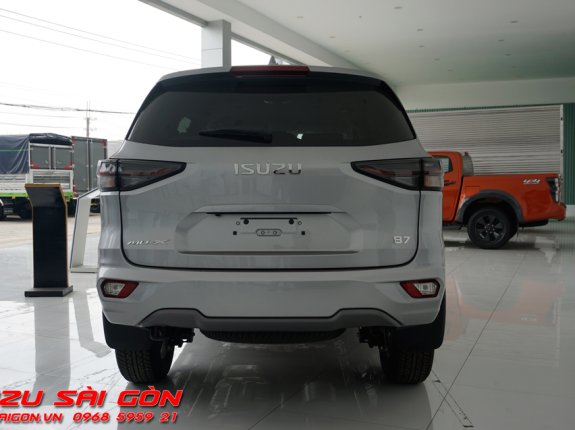 Isuzu mu-X 1.9 B7 4x2 MT 2023 - Xe Mới 100% Vay Ngân Hàng Cao