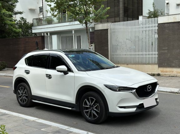 Mazda CX-5 2.0 AWD 2018 - màu trắng biển Hà Nội