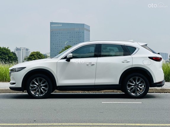 Mazda CX-5 2.5L Signature Premium 2WD 2020 - Biển tỉnh hồ sơ cầm tay