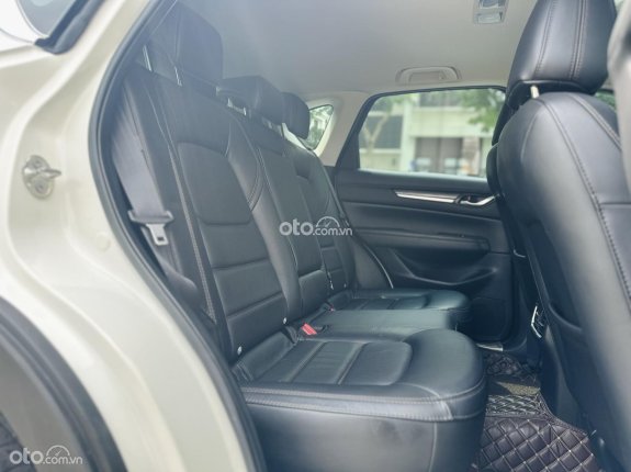 Mazda CX-5 2.5L Signature Premium 2WD 2020 - Biển tỉnh hồ sơ cầm tay
