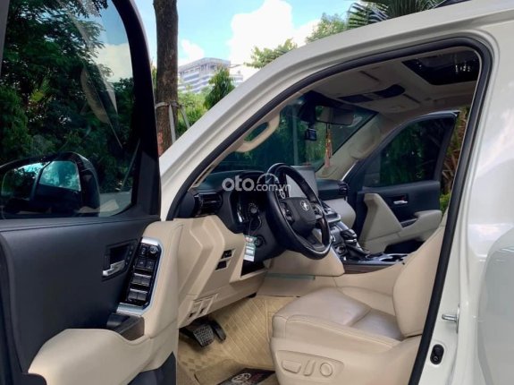 Toyota Land Cruiser V6 3.5L TURBO 2022 - Chạy ít 24.000km