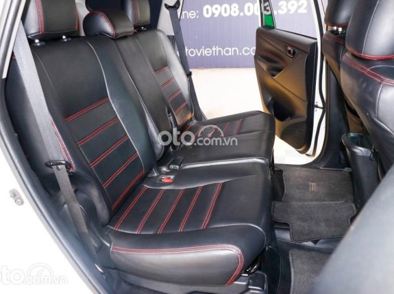 Toyota Innova 2.0E 2020 - Toyota Innova 2.0 MT bản E