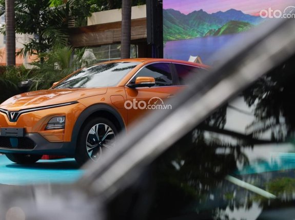 VinFast VF6 2024 - Miễn phí sạc đến 30/06/2027