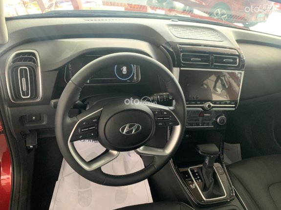 Hyundai Creta 1.5L Đặc biệt 2025 - Sẵn Xe. Đủ Màu. Mua Xe Được Tặng Bảo Hiểm Và Voucher 20tr