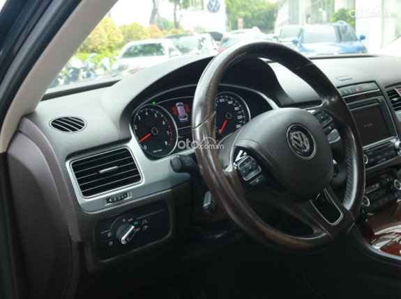 Volkswagen Touareg GP 3.6 AT 2016 - SUV ĐỨC CAO CẤP - GIÁ 1.199 TỶ ĐỒNG