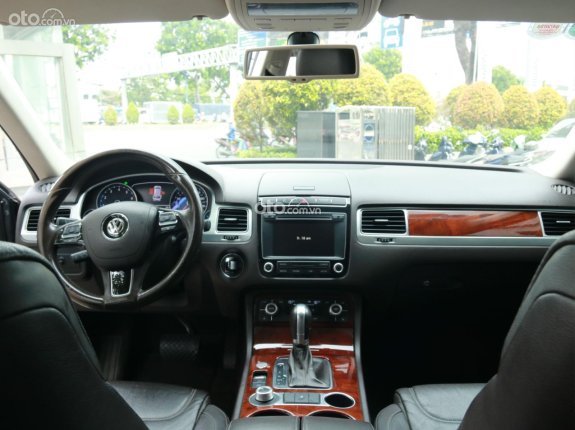 Volkswagen Touareg GP 3.6 AT 2016 - SUV ĐỨC CAO CẤP - GIÁ 1.199 TỶ ĐỒNG