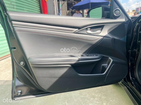 Honda Civic 1.5 Turbo RS 2019 - 1 chủ từ đầu , động cơ máy móc sơn nguyên zin