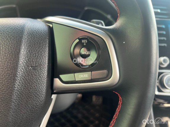 Honda Civic 1.5 Turbo RS 2019 - 1 chủ từ đầu , động cơ máy móc sơn nguyên zin