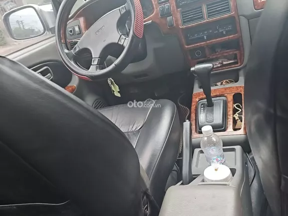 Isuzu Hi Lander 2005 - xe đăng ký 2008 máy dầu số tự động