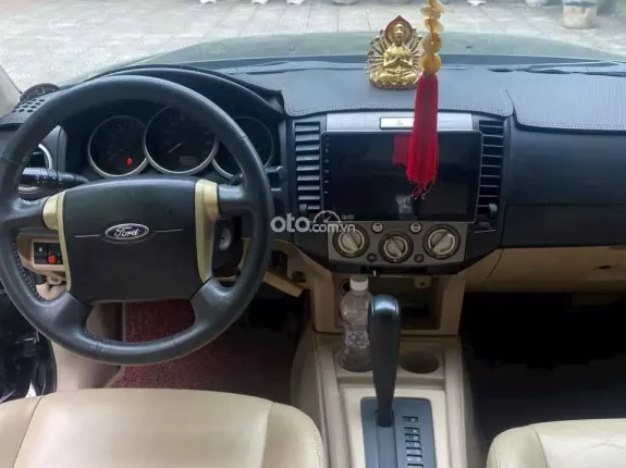 Ford Everest Limited 2011 - Bán gấp