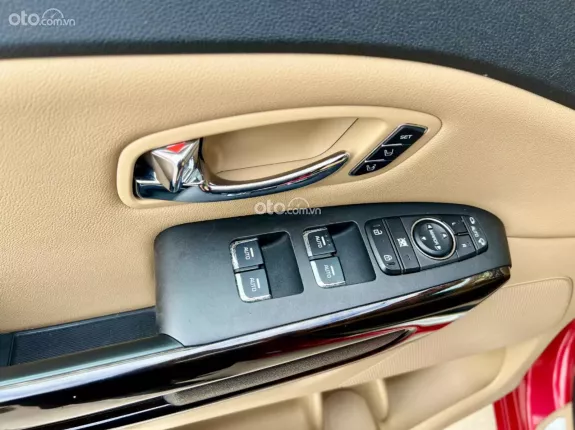 Kia Sedona 2021 - LUXURY bao test xe chính hãng miễn phí