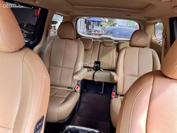 Kia Sedona 2021 - LUXURY bao test xe chính hãng miễn phí