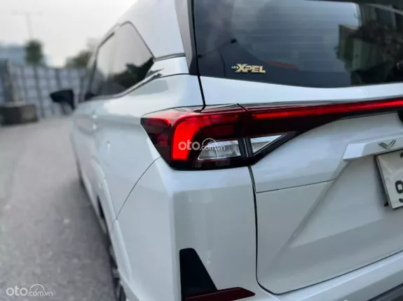 Toyota Veloz Cross 1.5 CVT 2022 - 1 chủ từ mới chạy 2v(km) zin, xe biển Hà Nội