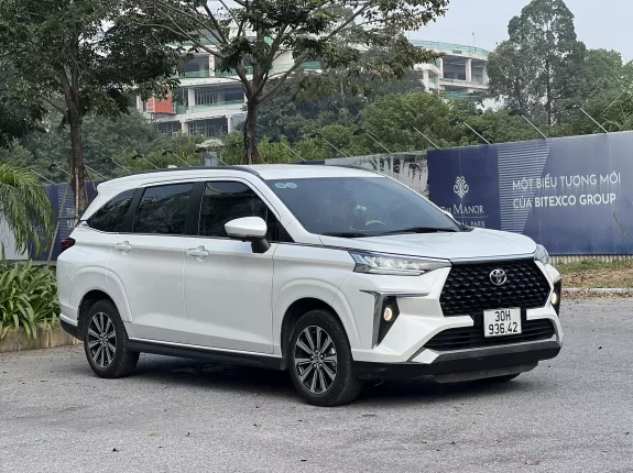 Toyota Veloz Cross 1.5 CVT 2022 - Odo 2 vạn km