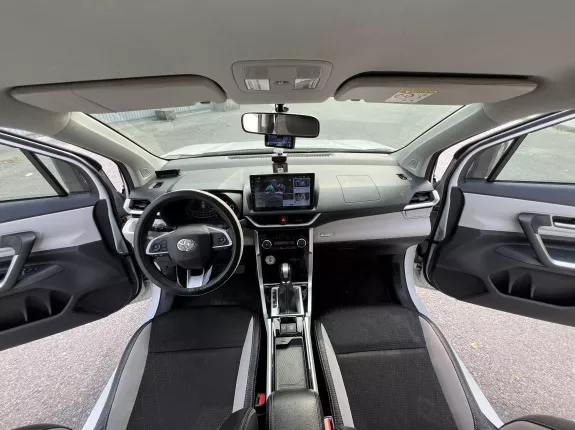 Toyota Veloz Cross 1.5 CVT 2022 - Odo 2 vạn km