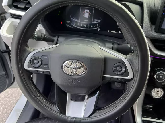 Toyota Veloz Cross 1.5 CVT 2022 - Odo 2 vạn km