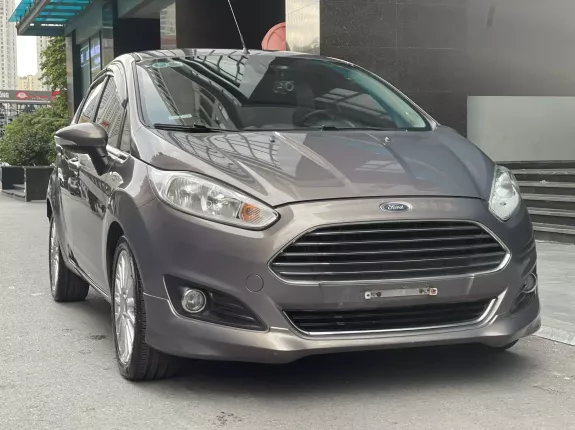 Ford Fiesta Titanium 1.0 AT EcoBoost 2017 - Odo 5.5 vạn
