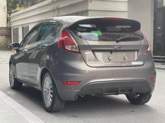 Ford Fiesta Titanium 1.0 AT EcoBoost 2017 - Odo 5.5 vạn