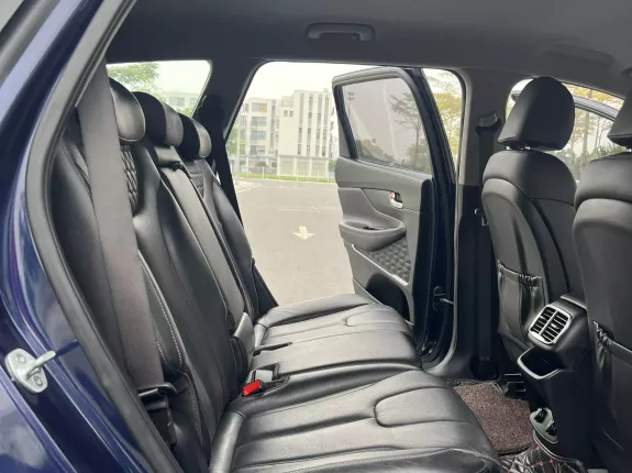 Hyundai Santa Fe 2019 - Odo 5.2 vạn km