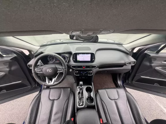 Hyundai Santa Fe 2019 - Odo 5.2 vạn km
