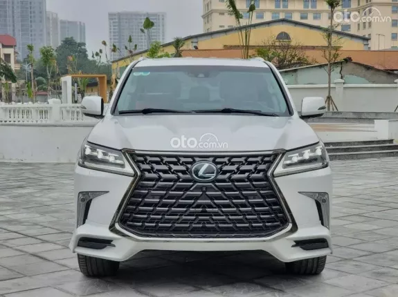 Lexus LX 570 2016 - Trang bị option hiện đại đầy đủ