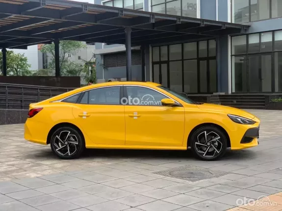 MG 5 LUX 2023 - |HOT| Đủ màu giao ngay chỉ từ 69 triệu - Tặng ngay bộ phụ kiện MG cao cấp và gói đổi màu sơn cho xe sang - Bảo hành 5n