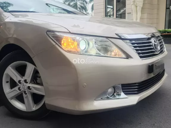 Toyota Camry 2.5Q 2014 - xe dư cần bán,đi được 38.000km bao kiểm test hãng.