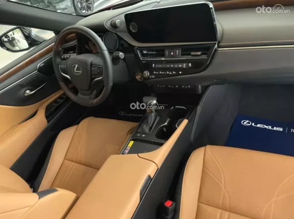 Lexus ES 250 2023 - Bảo dưỡng miễn phí hoàn toàn trong 3 năm (60,000km)