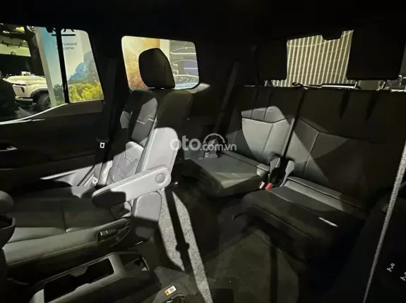 Lexus GX 550 2025 - Giá chính thức 6.2 tỷ