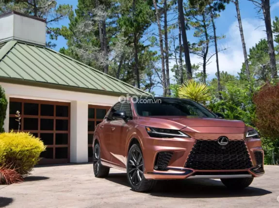 Lexus RX 500h 2023 - Sang trọng, đẳng cấp thượng lưu