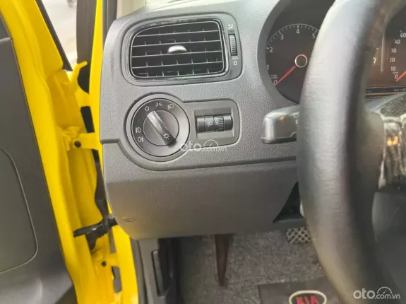 Volkswagen Polo 1.6AT 2016 - Xe siêu đẹp siêu lướt