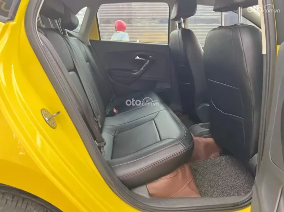 Volkswagen Polo 1.6AT 2016 - Xe siêu đẹp siêu lướt