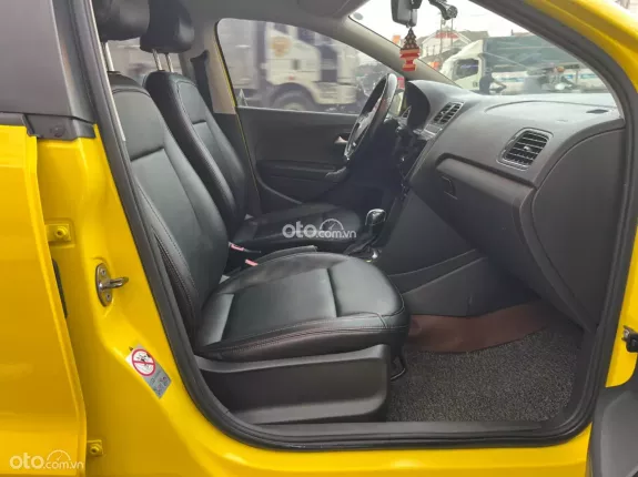 Volkswagen Polo 1.6AT 2016 - Xe siêu đẹp siêu lướt