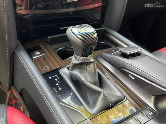 Lexus LX 570 2018 - Super Sport nhập Trung Đông