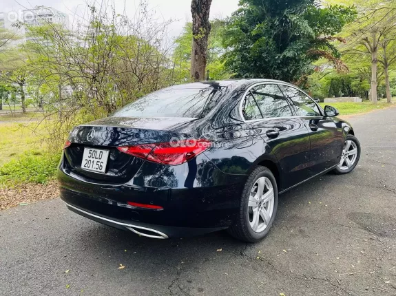 Mercedes-Benz C200 2022 - Xanh, nội thất nâu siêu đẹp- giá cực tốt