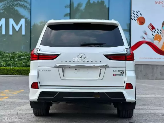 Lexus LX 570 2016 - Super Sport