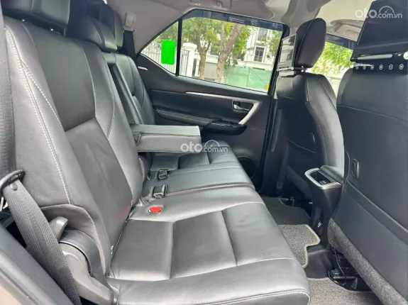 Toyota Fortuner 2.4G 4x2 AT  2020 - Toyota Fortuner 2.4G 4x2 AT 2020 - full bảo dưỡng một chủ dùng siêu kĩ