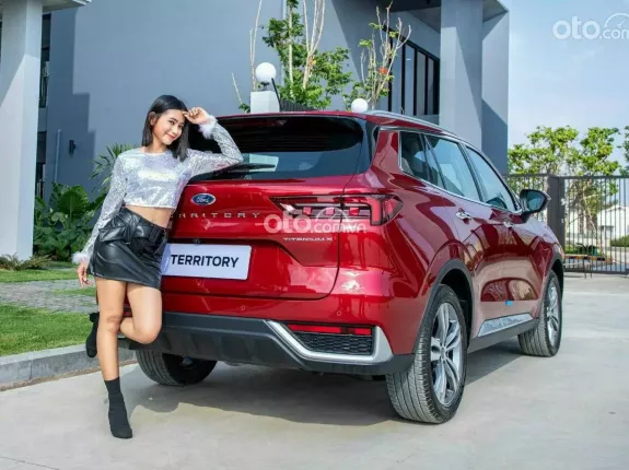 Ford Territory 2024 - Khuyễn mại "VÀNG" chào hè tặng 2N bảo dưỡng