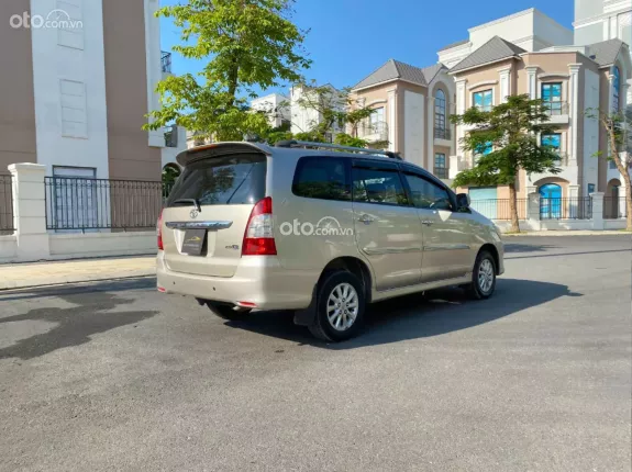 Toyota Innova 2.0E 2020 - Toyota Innova 2.0E 2020 - không dịch vụ không sửa chữa chỉ 3xx